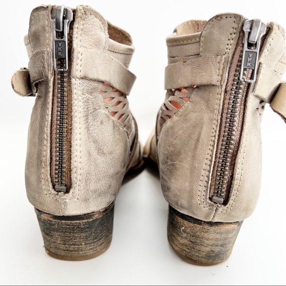 Charles by Charles David Tan Leather Strappy Ankle Boots size 8 - Picture 4 of 10